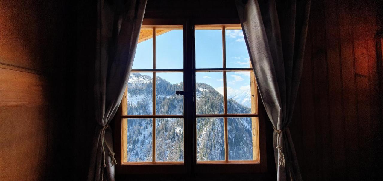 Auberge Le Mont-Gele Iserables Exteriör bild
